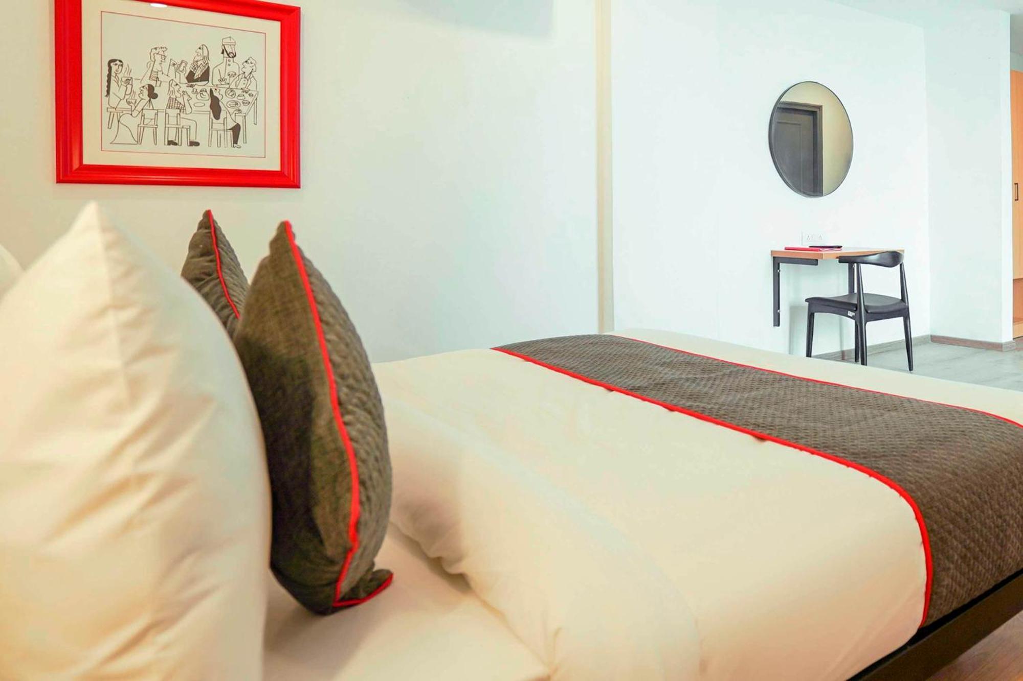 Super Townhouse O Hotel Aditya Residency Near Parthala Over Bridge Sector 121 Noida Indirapuram Eksteriør bilde